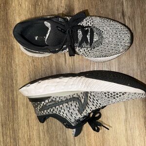 Nike Infinity React Flyknit 3 Black Grey Fog - Size 7
